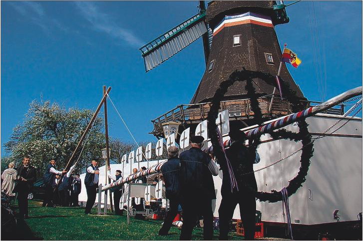 Maibaumfest auf Nordstrand (2008)